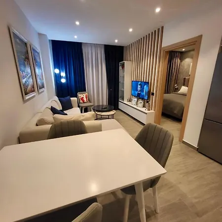 Luxury 1br Apartmán