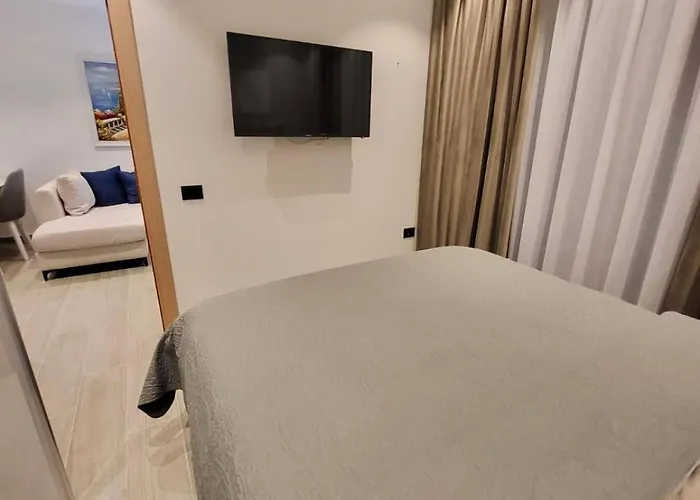 Luxury 1br Golem (Tirana)