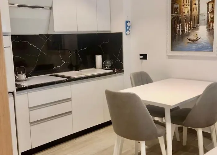 Luxury 1br Appartement *